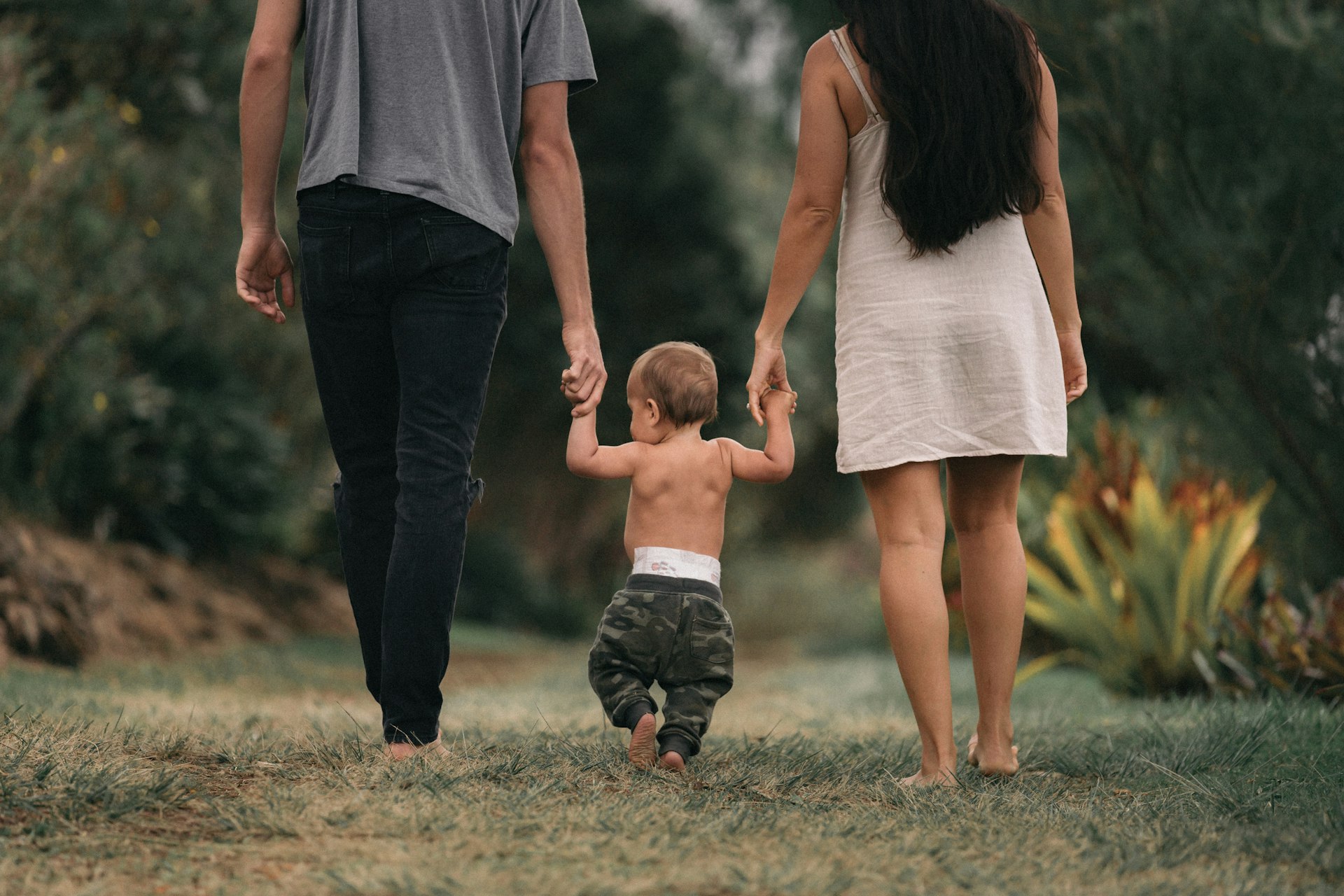 Family Foundations: Navigating the Role of Family in the Modern Lifestyle Family Foundations: Navigating the Role of Family in the Modern Lifestyle