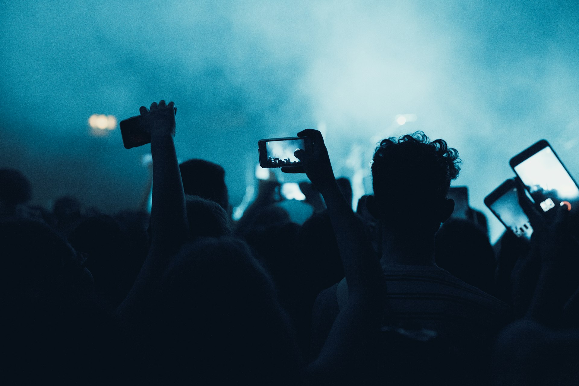 How AI is Transforming Personalized Fan Content and Engagement How AI is Transforming Personalized Fan Content and Engagement